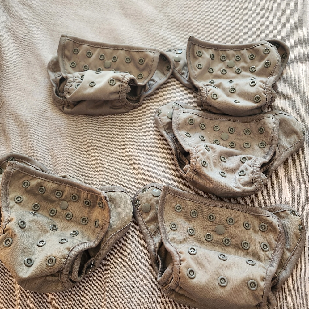 5 Osocozy Diaper Shells in Pewter (Size 6-12 lbs)
